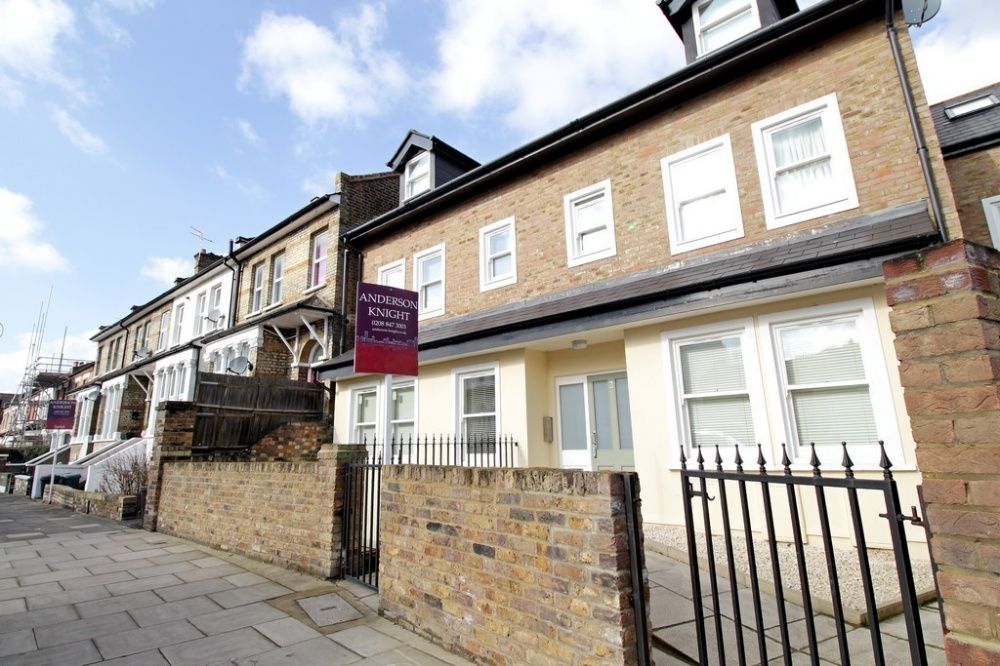 2 bed flat to rent in Lothair Road, South Ealing W5 Zoopla