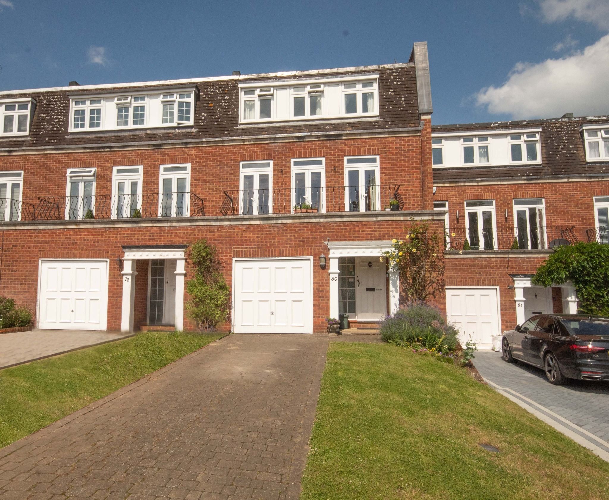 4 bed town house for sale in Azalea Walk, Eastcote, Pinner HA5 Zoopla