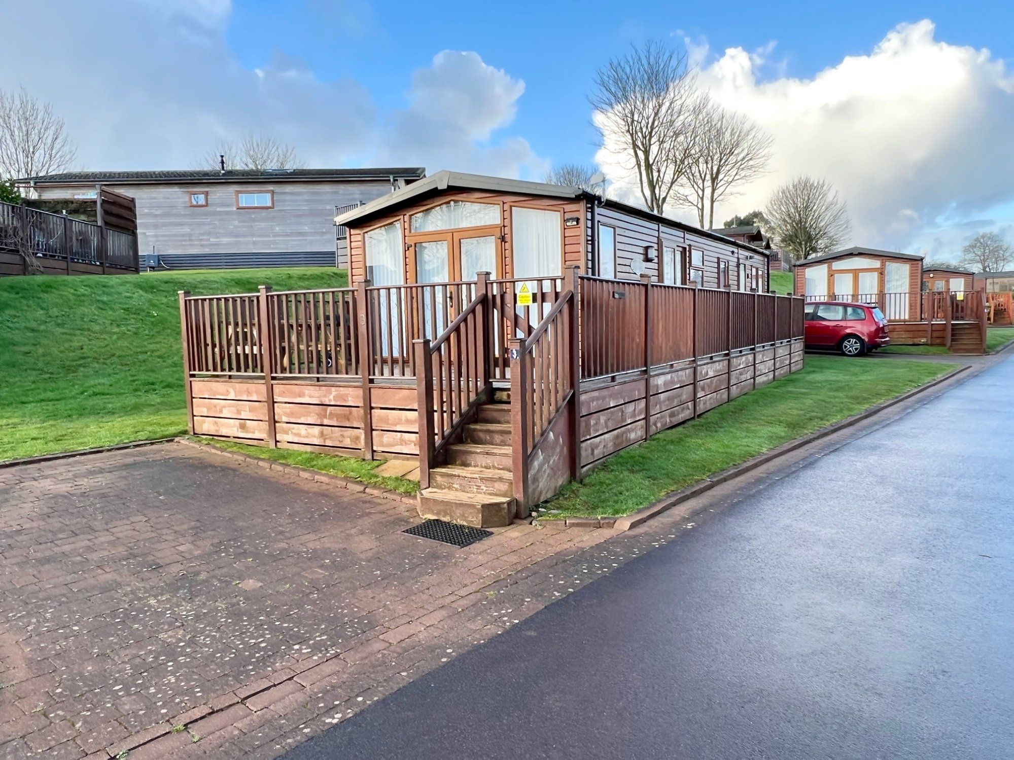 2 bed mobile/park home for sale in Moonshadow Rise, Devon Hills Holiday
