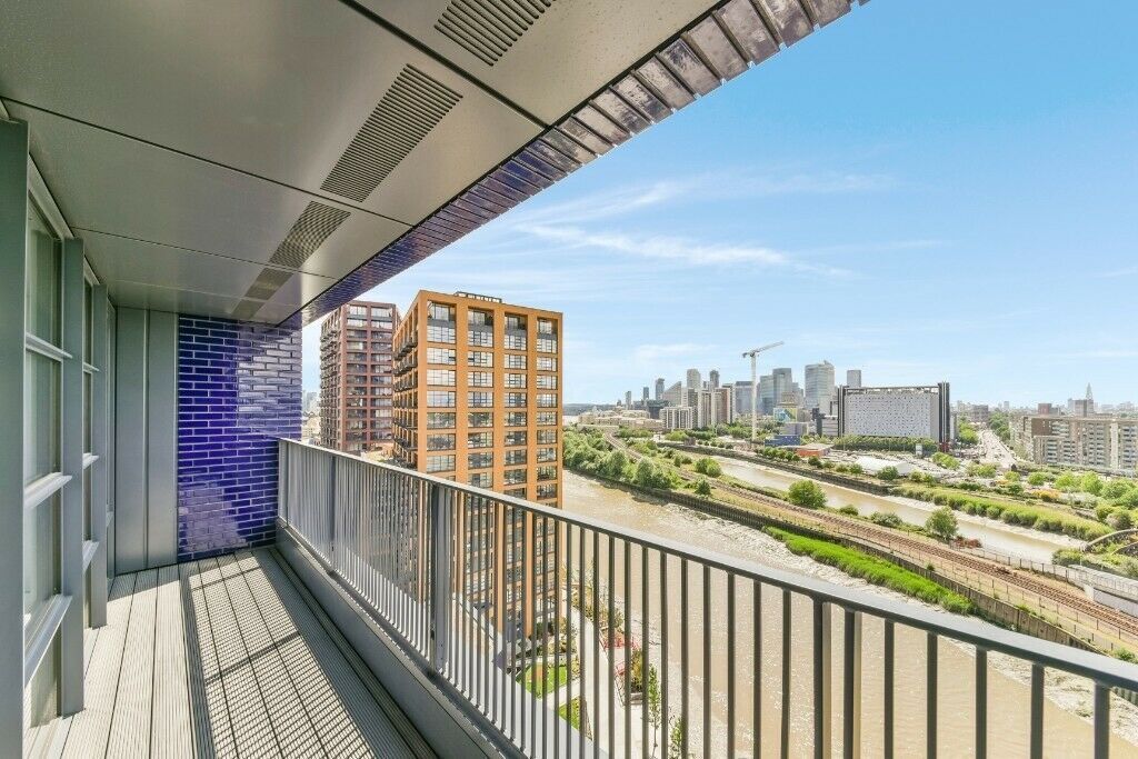 1 bed flat to rent in Grantham House, London E14 Zoopla