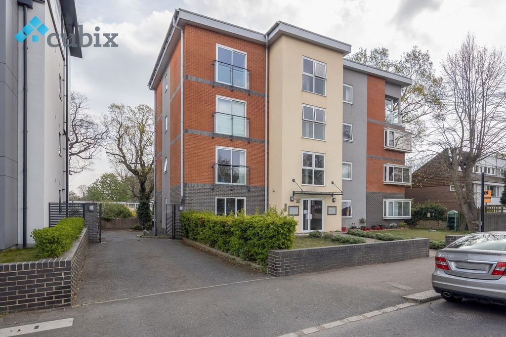 33 Dacres Road, Forest Hill SE23