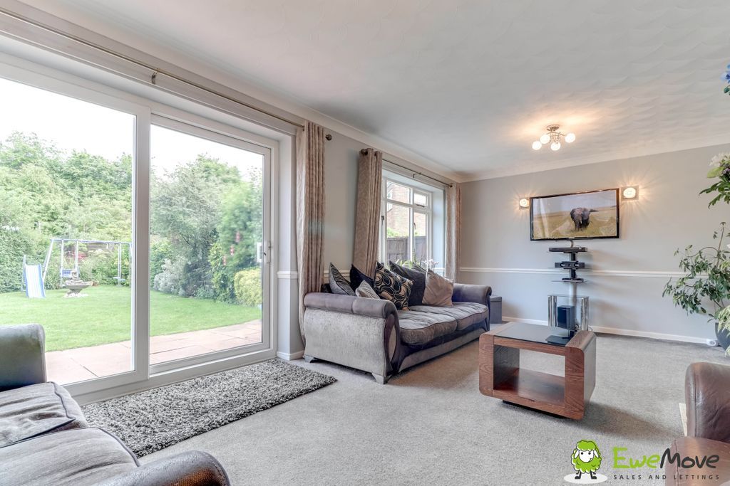 Avebury Avenue, Luton LU2  