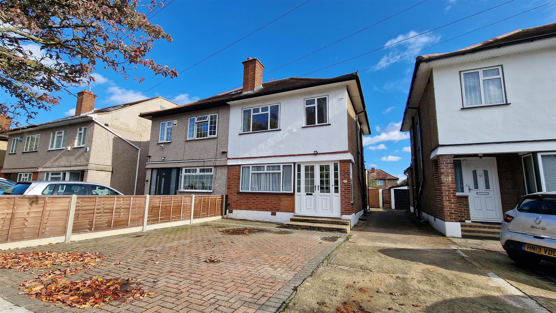 3 bed semidetached house to rent in Park Lane, Hayes UB4 Zoopla