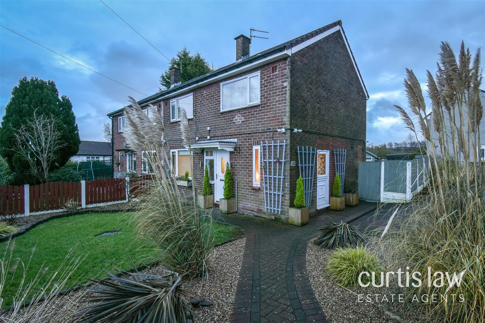 3 bed semidetached house for sale in Rothesay Road, Guide, Blackburn