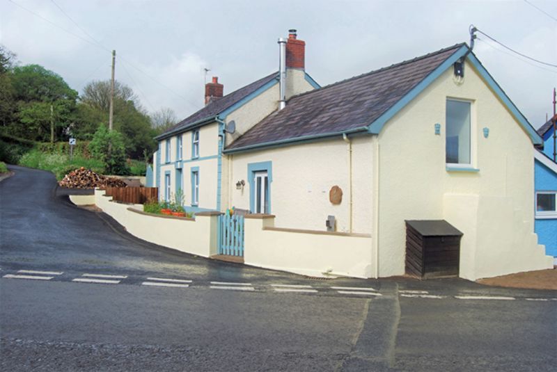3 bed cottage for sale in Llanpumsaint, Carmarthen SA33 Zoopla