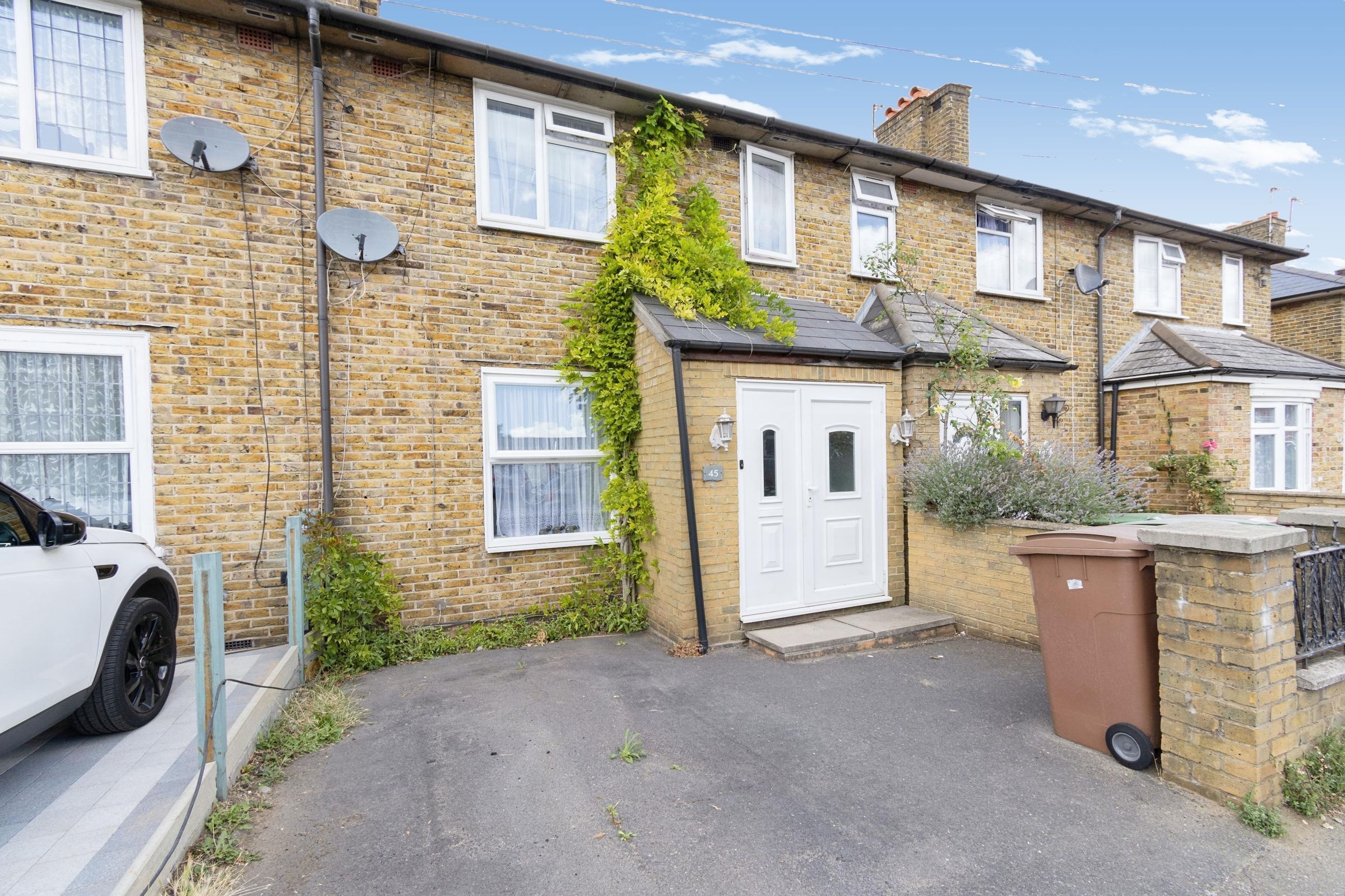 3 bed terraced house for sale in Thornton Road, Carshalton SM5 Zoopla