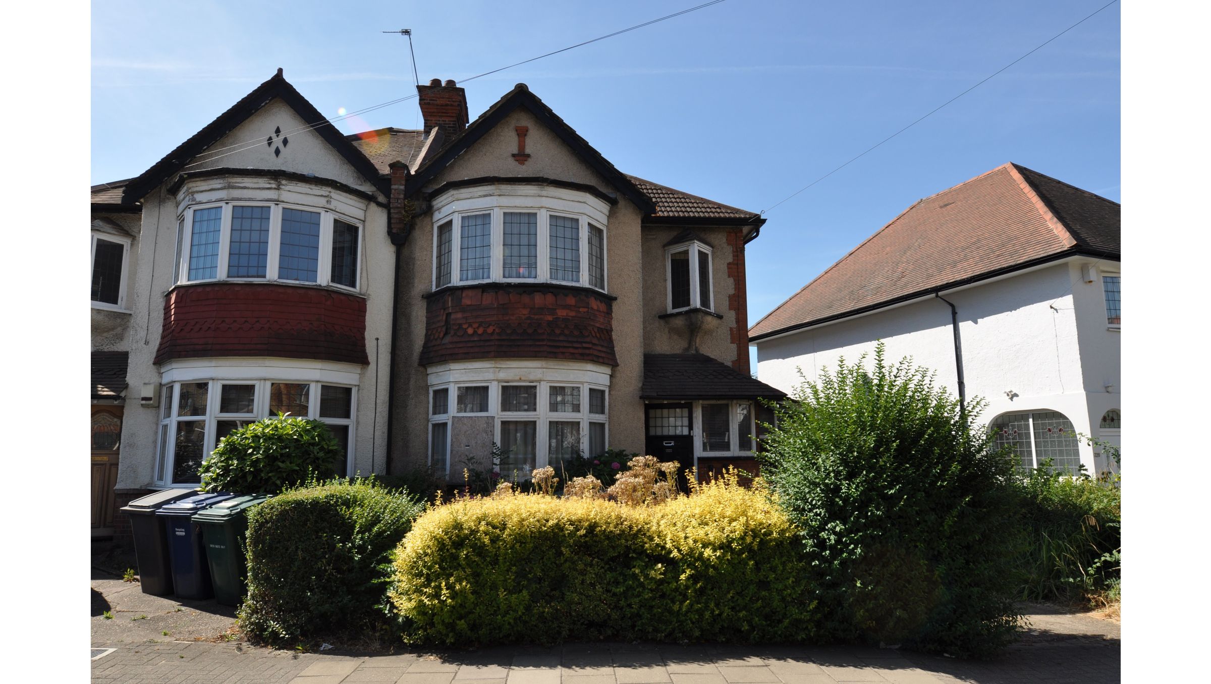 4 bed property for sale in 222 East End Road, East Finchley, London N2