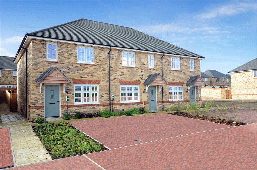 New home, 3 bed end terrace house for sale in Swan Grove, Basildon, Essex SS16 Zoopla