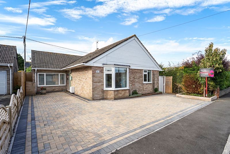 2 bed detached bungalow for sale in South Lawn, Locking, WestonSuper