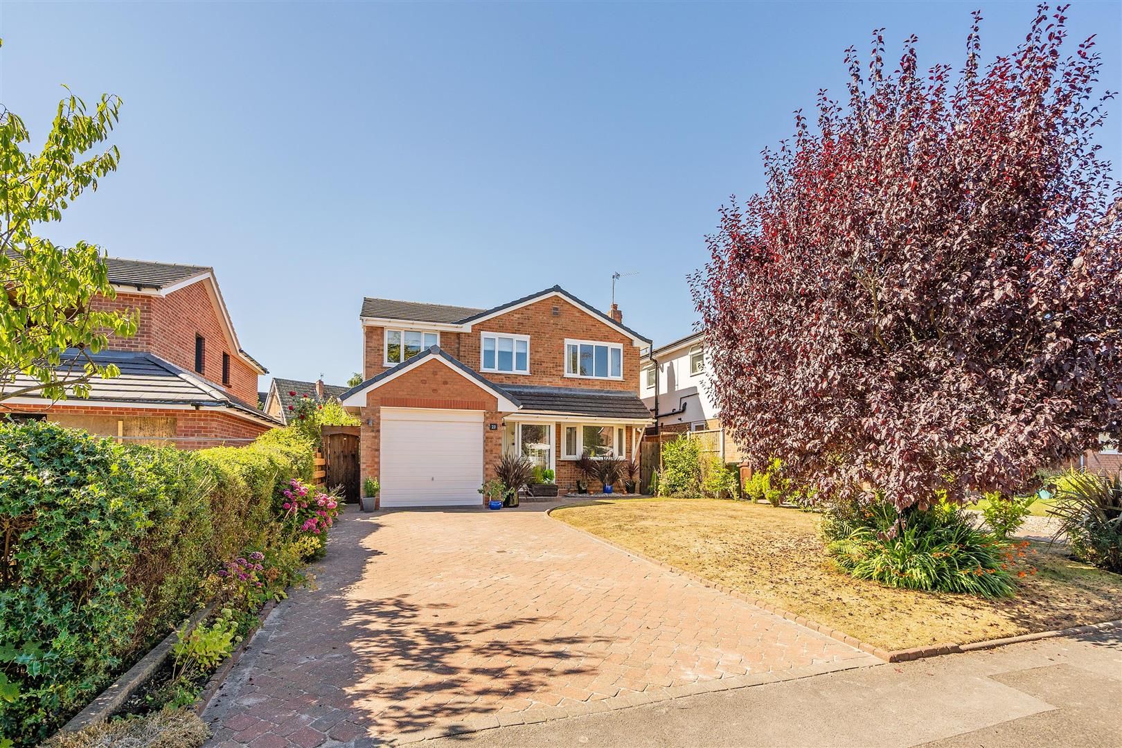 5 bed detached house for sale in Hansell Drive, Dorridge, Solihull B93