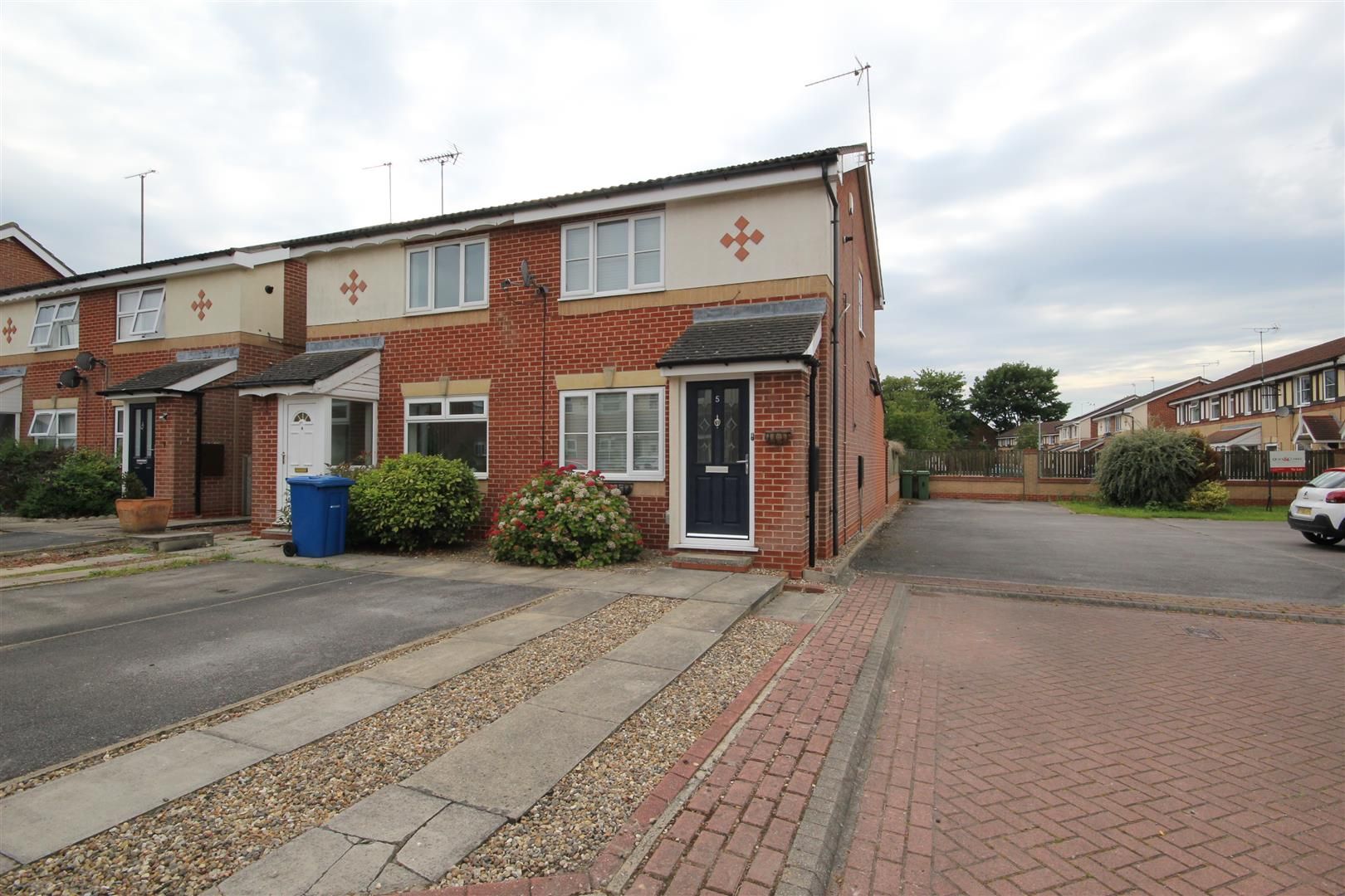 2 bed property to rent in Tattersall Drive, Beverley HU17 Zoopla