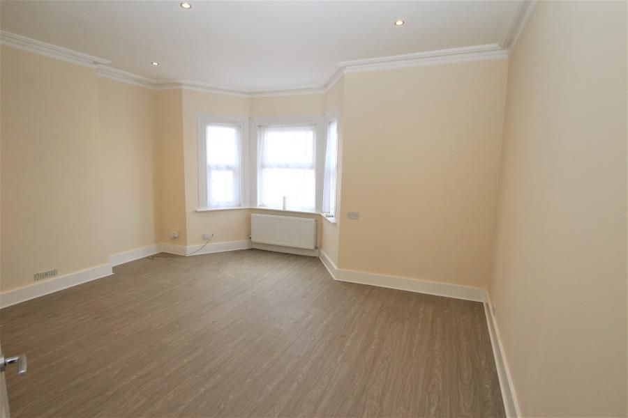 2 bed flat to rent in High Street, Wealdstone, Harrow HA3 Zoopla