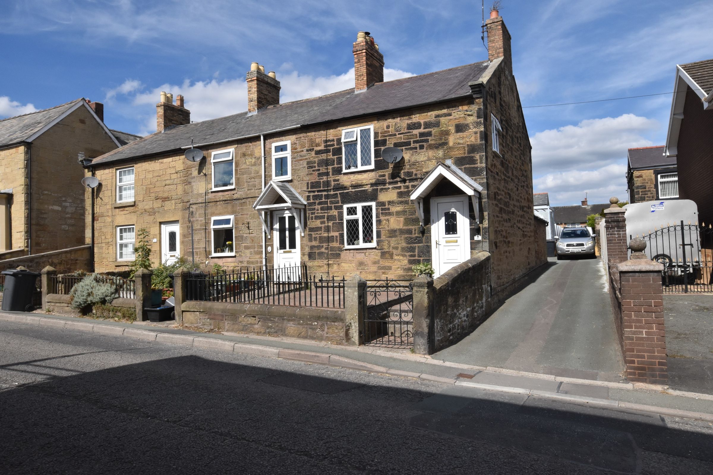2 bed end terrace house for sale in Heol Maelor, Coedpoeth LL11 Zoopla