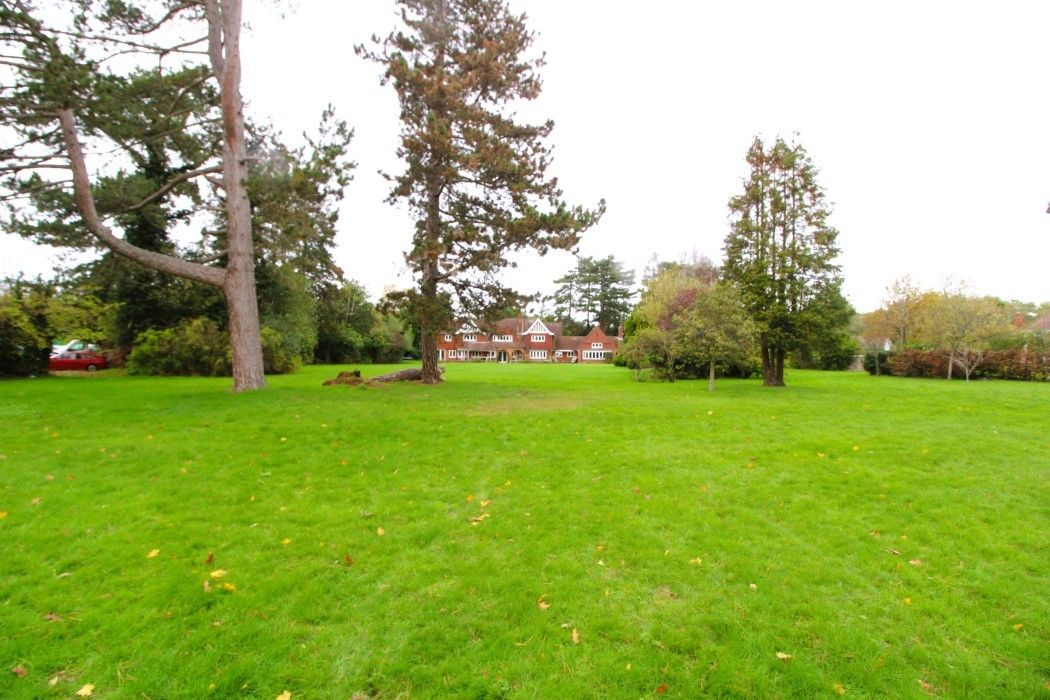 6 bed detached house for sale in Fir Tree Avenue, Stoke Poges, Slough