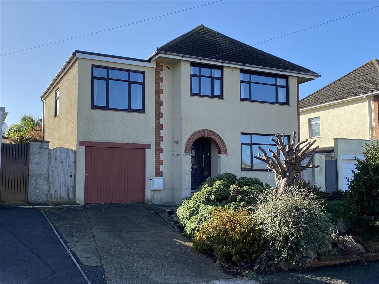 4 bed detached house for sale in Heol Dewi, Fishguard SA65 Zoopla