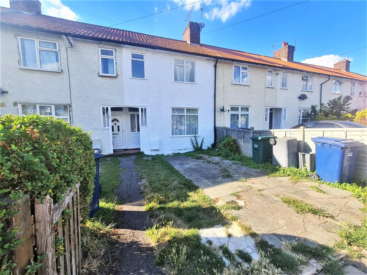 3 bed property for sale in Blundell Road, Burnt Oak, Edgware HA8 Zoopla