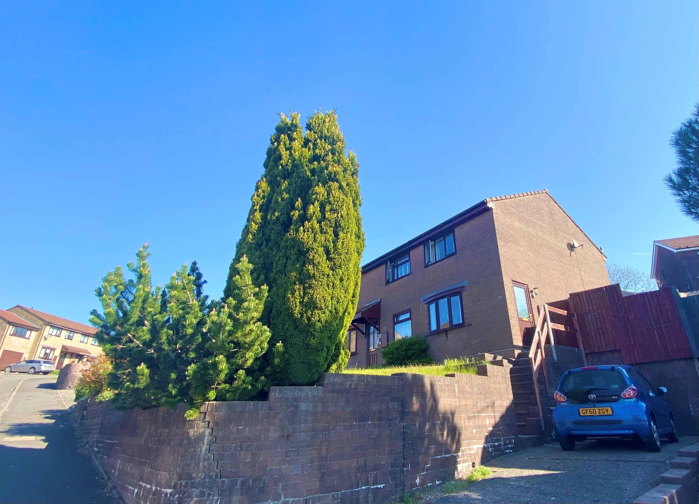 2 bed property to rent in Brynawel, Caerphilly CF83 Zoopla