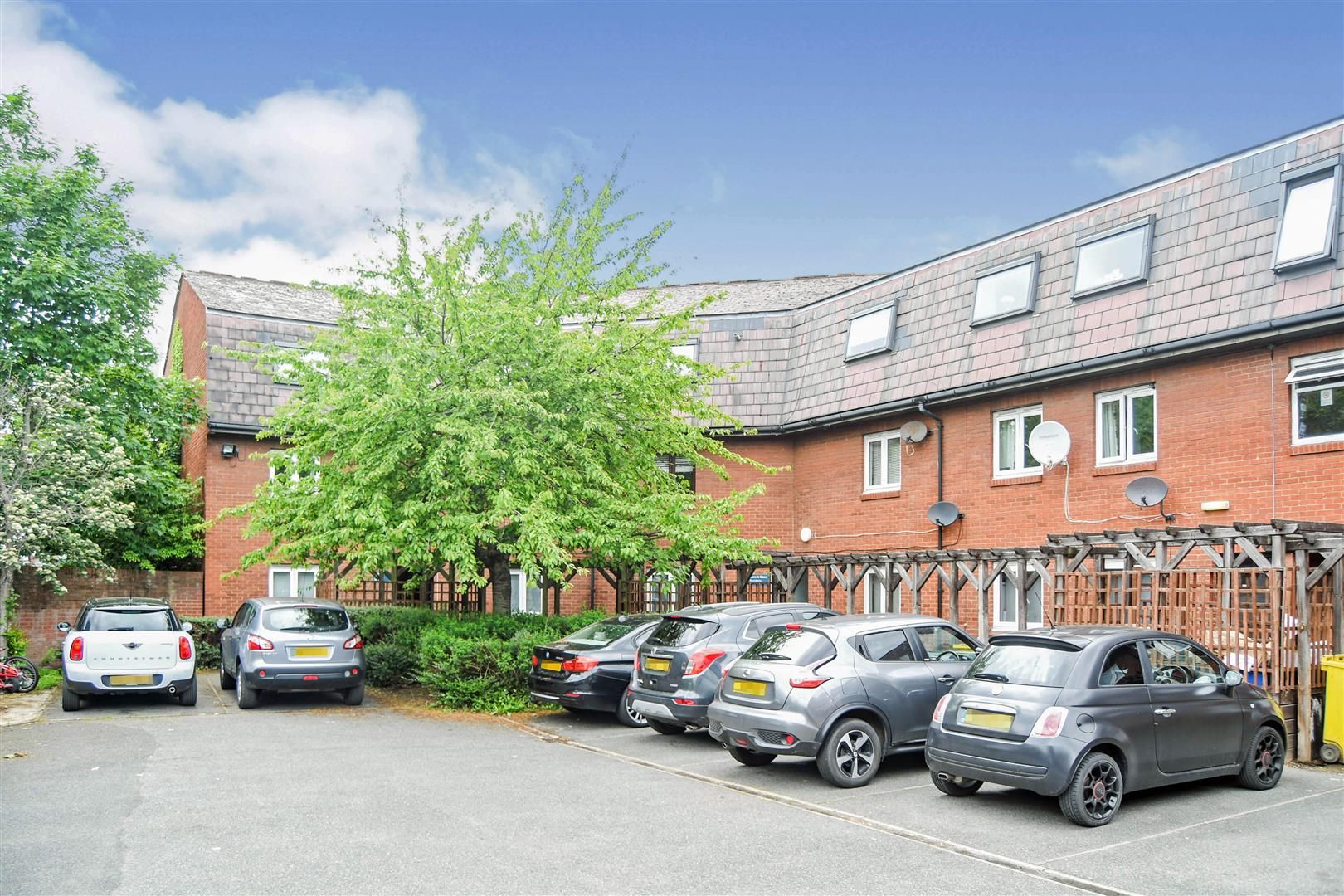 Lacock Close, London SW19  