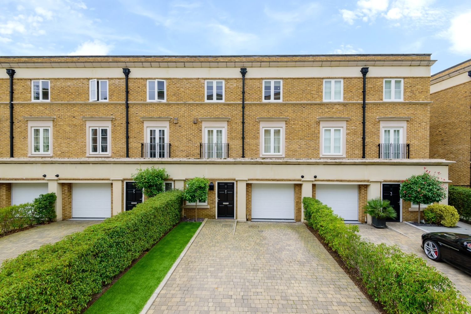 4 bed terraced house for sale in Willoughby Lane, Bromley BR1 Zoopla