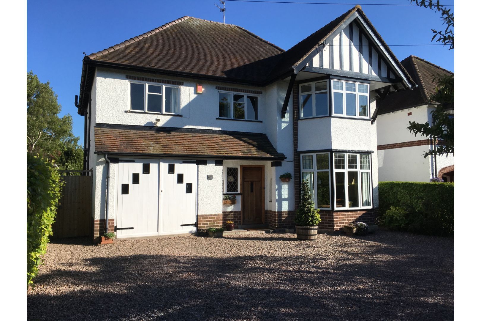 Earlsway Curzon Park Chester CH4  