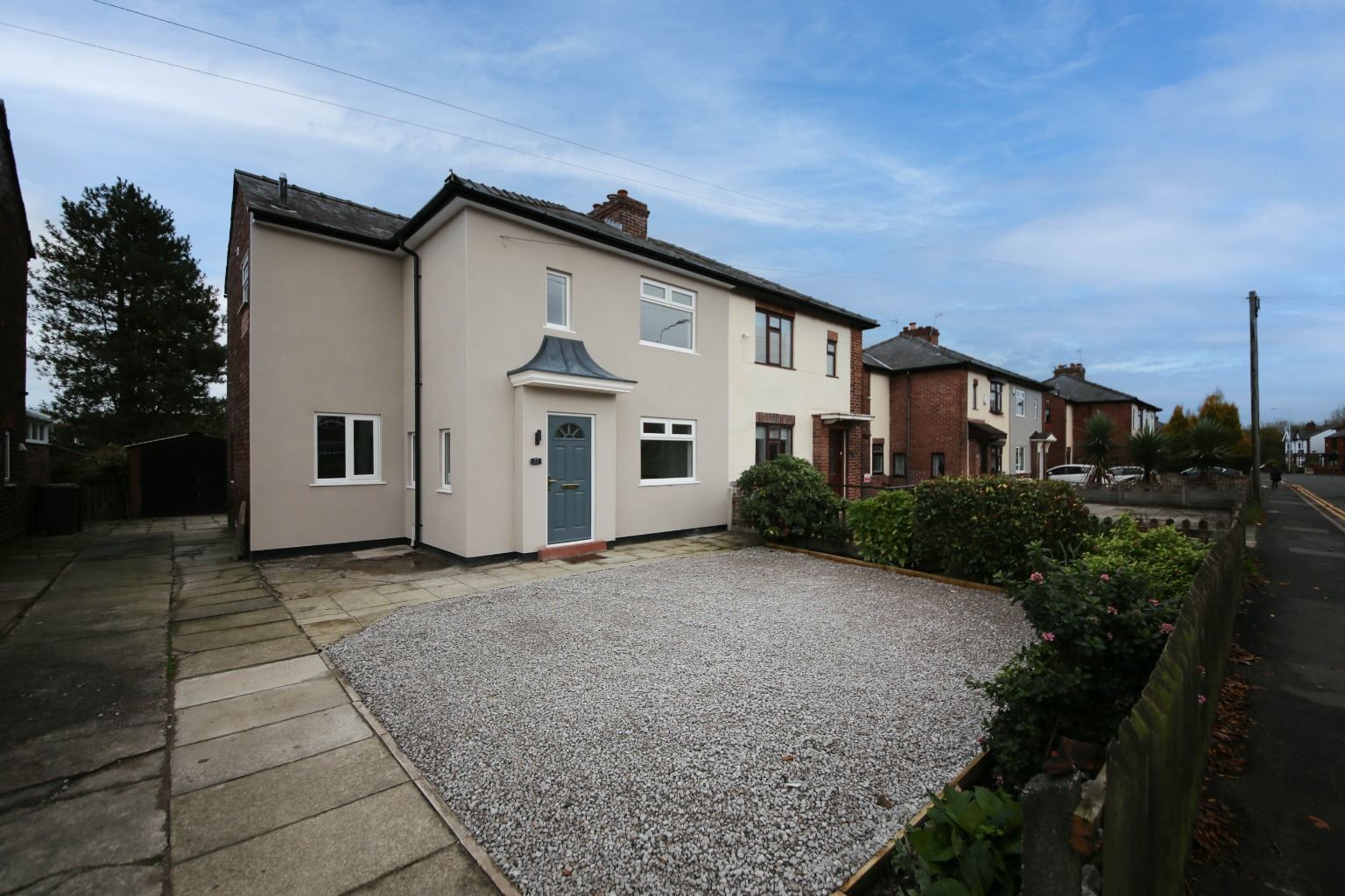 3 bed semidetached house for sale in Moor Road, Orrell, Wigan