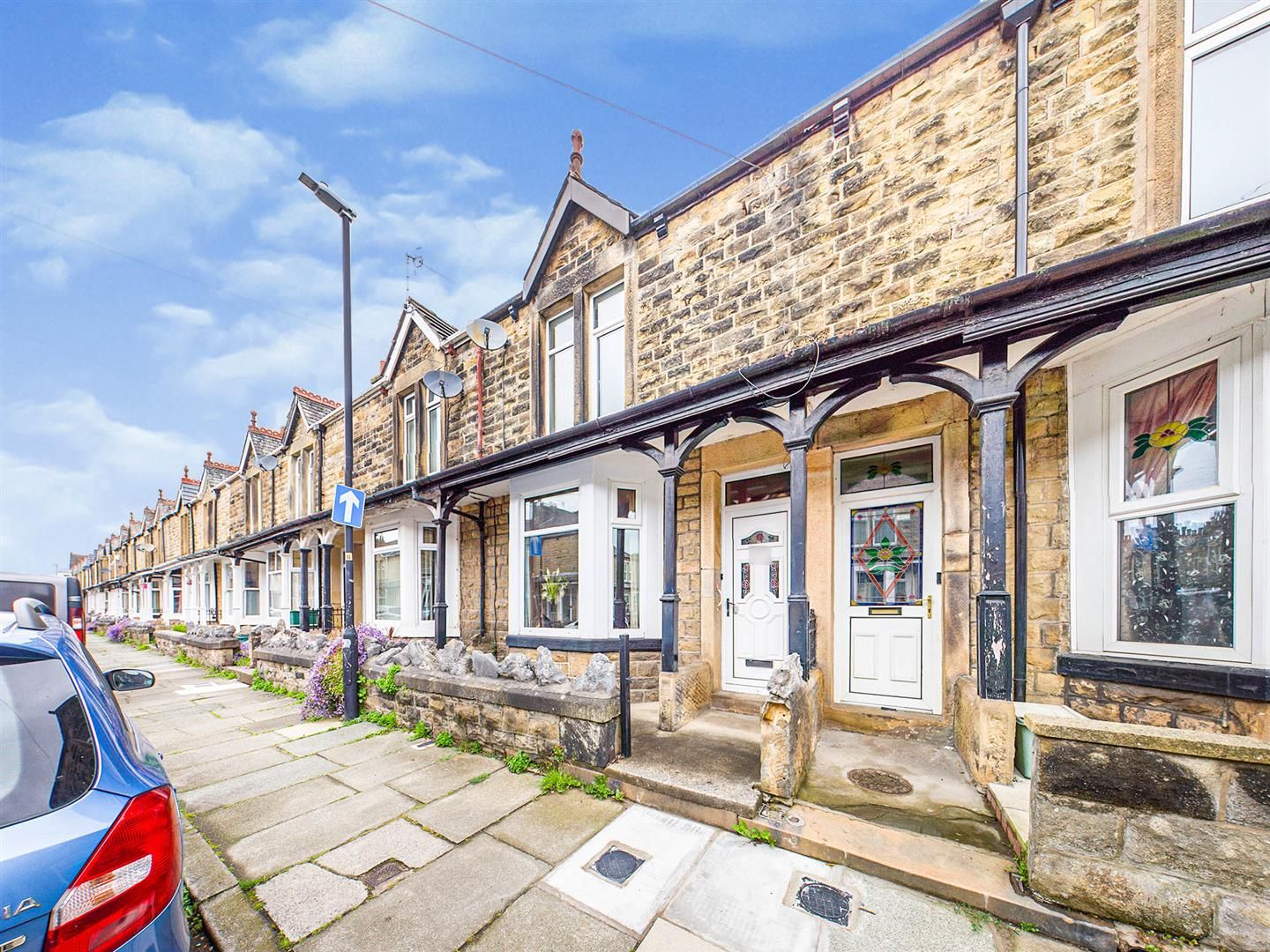 3 bed terraced house for sale in Vale Road, Lancaster LA1 Zoopla