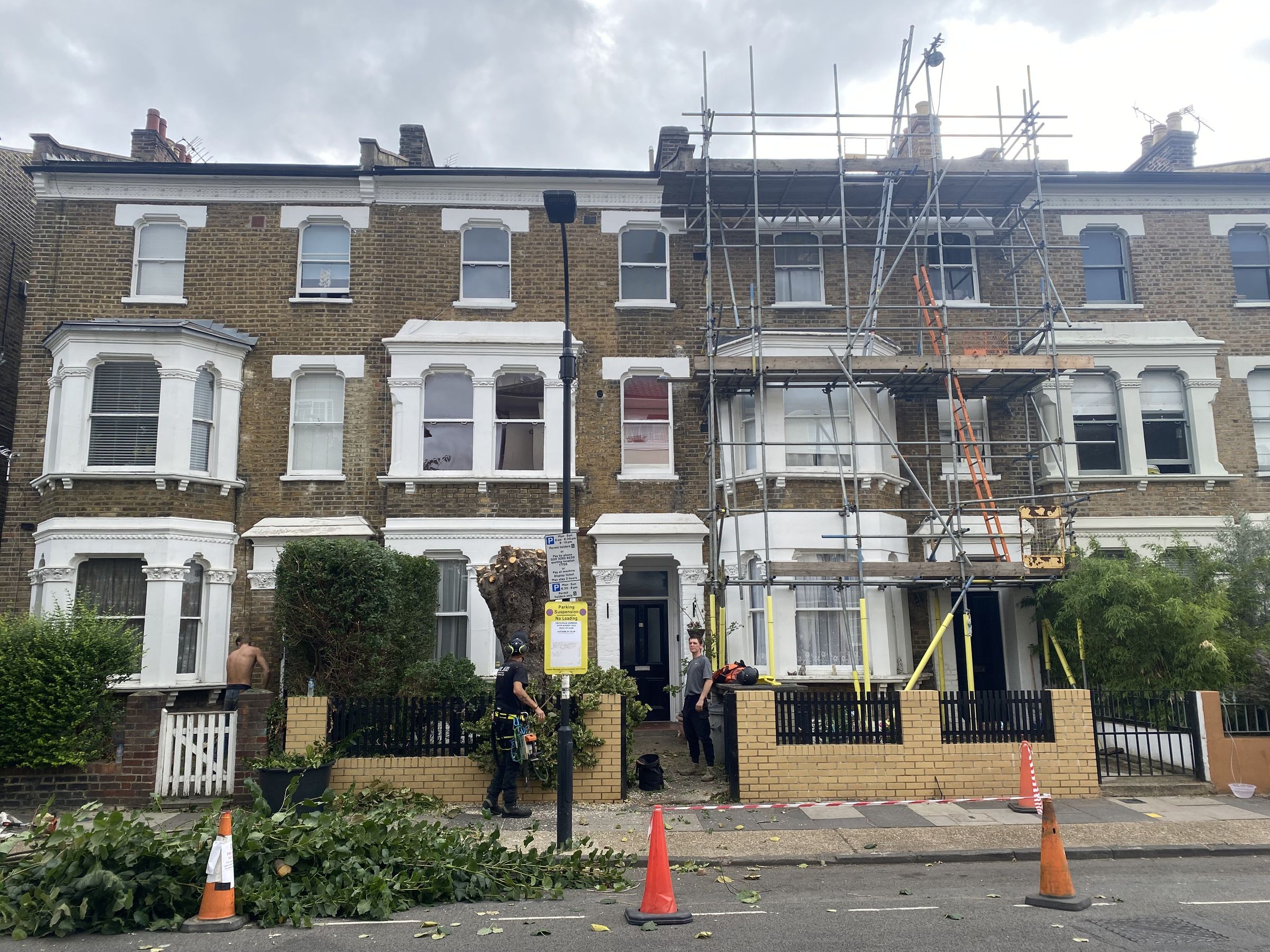 3 bed flat for sale in 44B Frithville Gardens, Shepherd's Bush, London