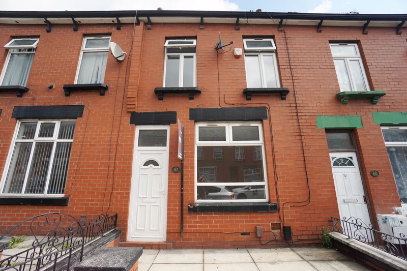 2 bed terraced house to rent in Lawn Street, Bolton BL1 Zoopla