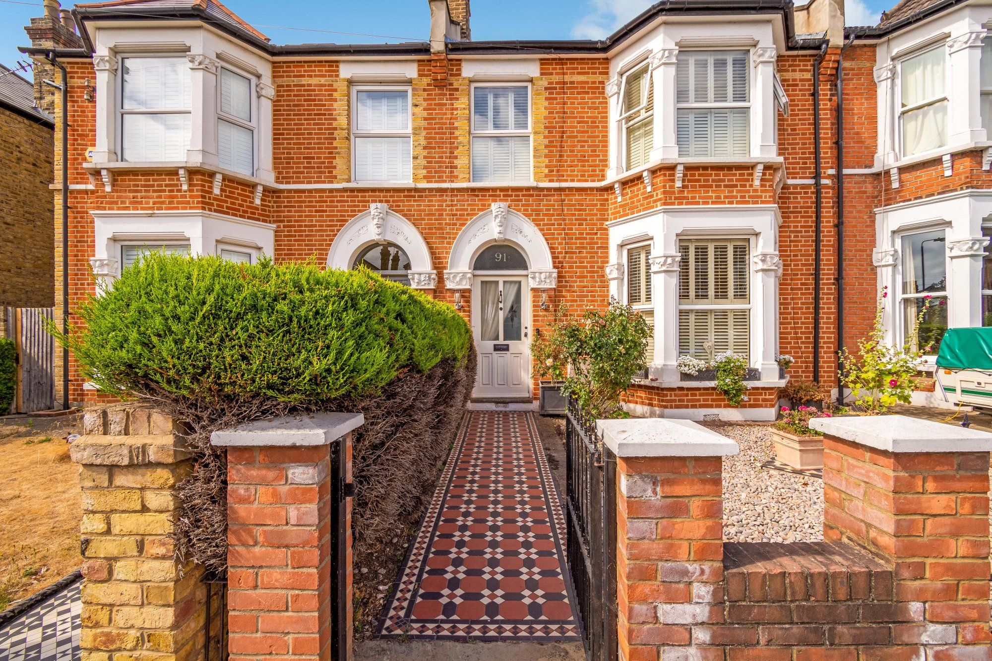4 bed terraced house for sale in Earlshall Road, London SE9 Zoopla