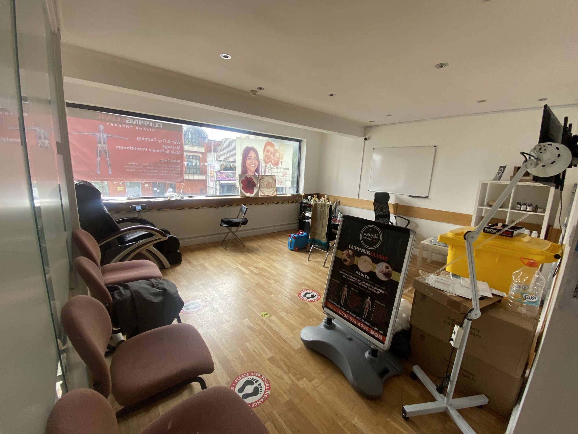 Retail premises to let in The Broadway, Southall, Greater London UB1