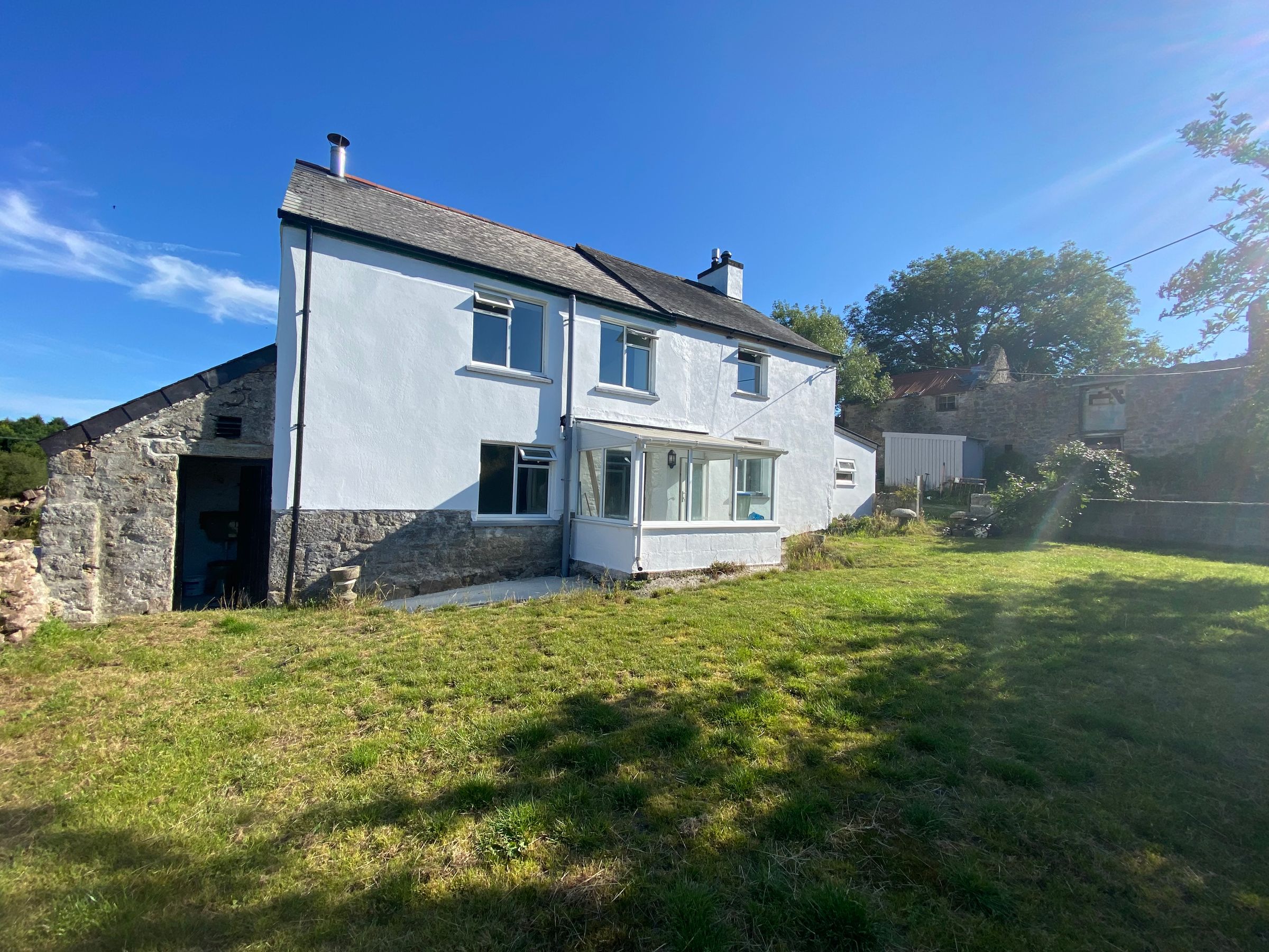 3 bed farmhouse for sale in Addington North, Liskeard PL14 Zoopla