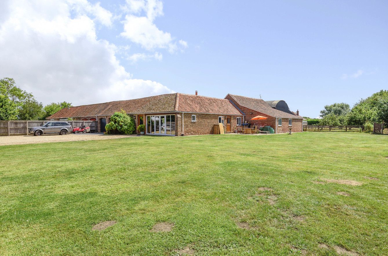 5 bed bungalow for sale in Peacocks Road, Frithville PE22 Zoopla