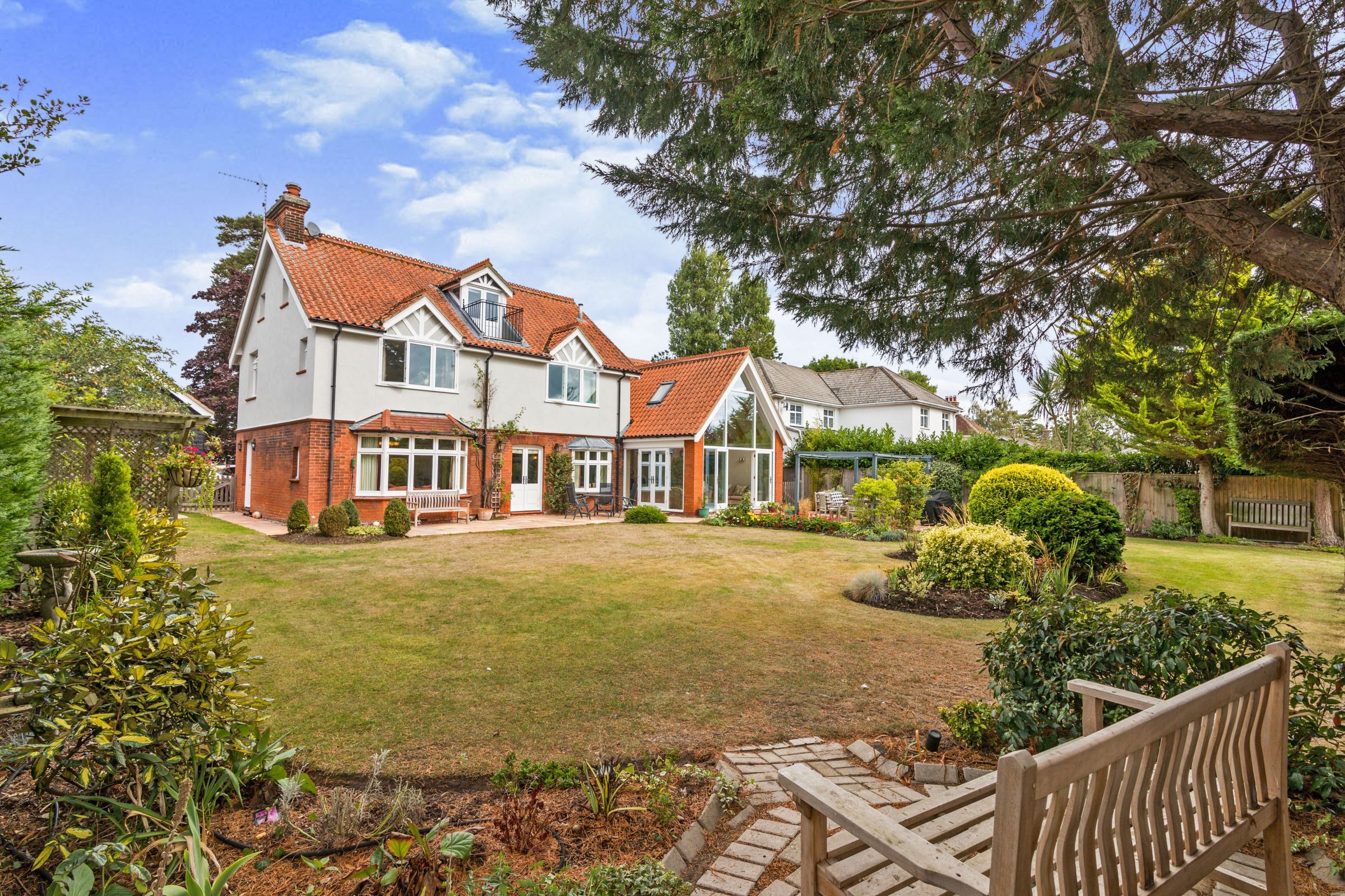 4 bed detached house for sale in Romany Road, Oulton Broad NR32 Zoopla