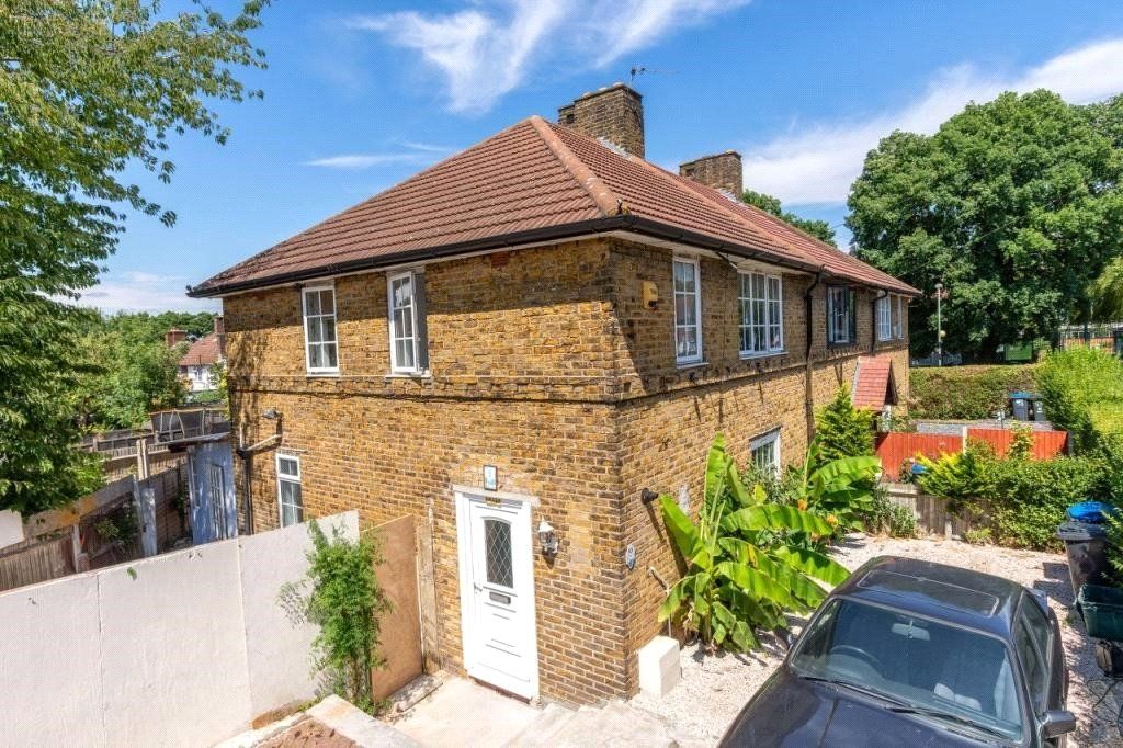 3 bed semidetached house to rent in Montacute Road, Morden SM4 Zoopla