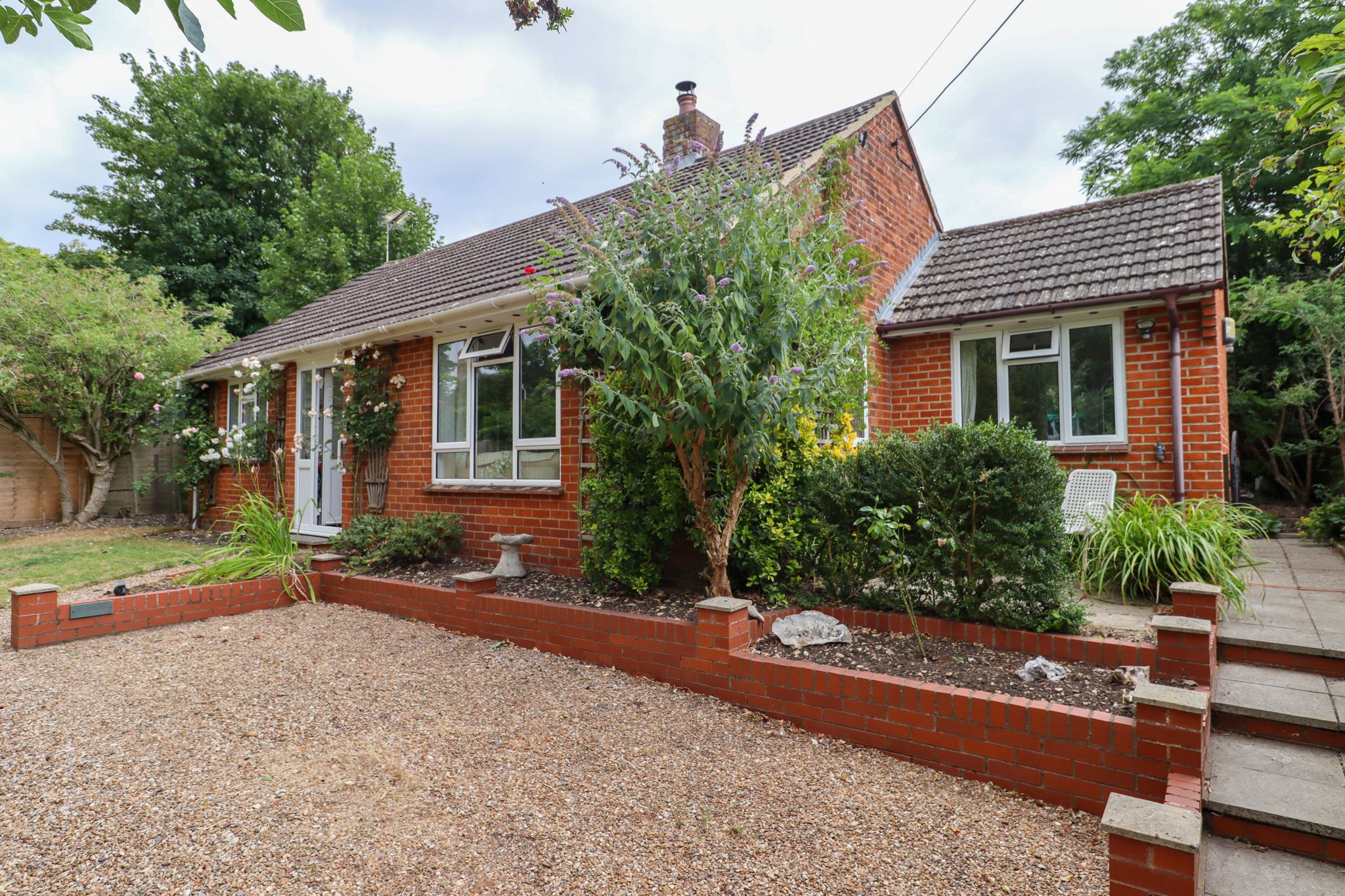 2 bed detached bungalow for sale in Stenbury Drive, Preston Candover