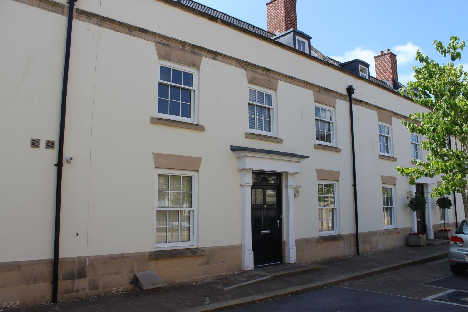 4 bed terraced house to rent in Portman Square, Sherborne, Dorset DT9