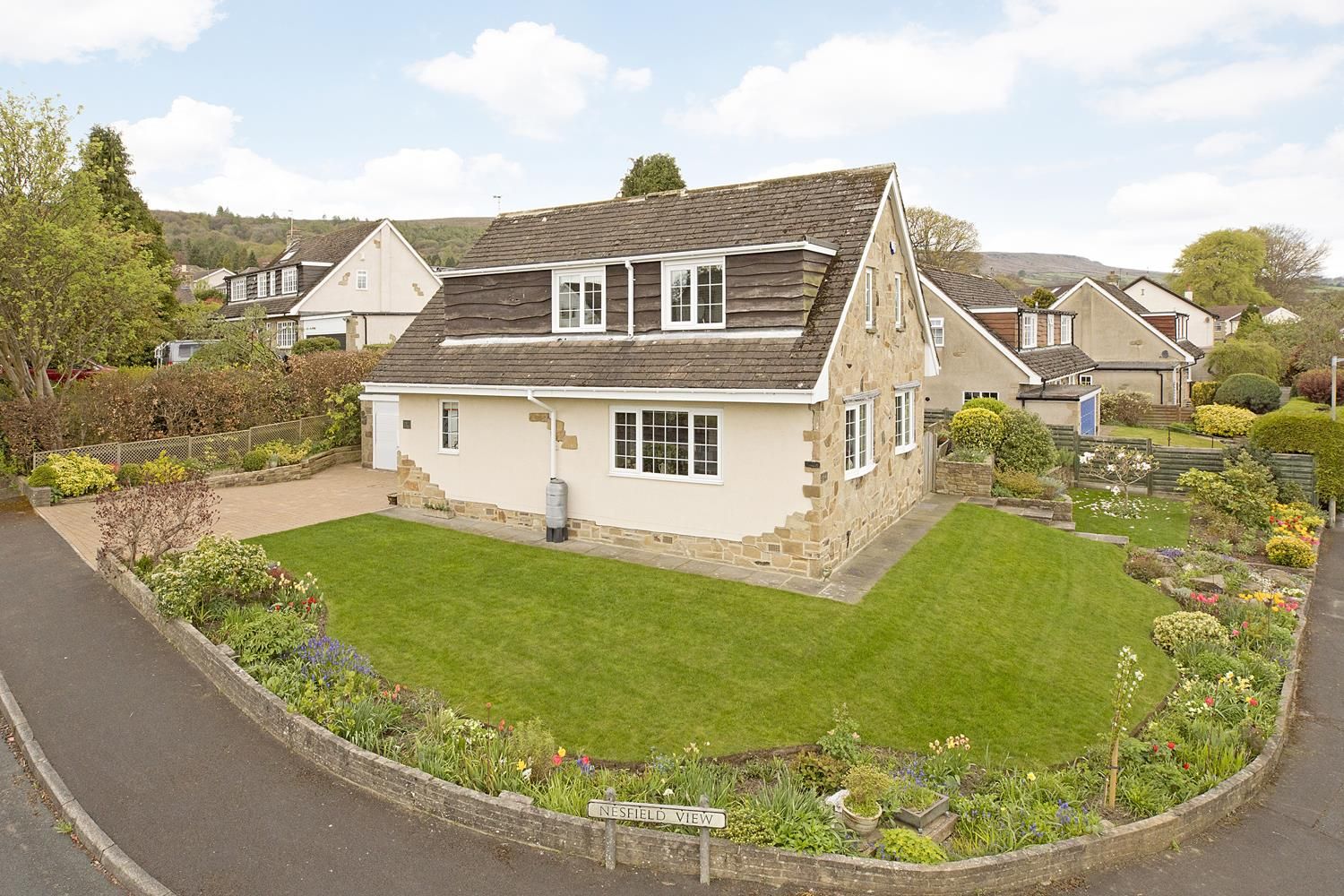 3 bed detached house for sale in Nesfield View, Ilkley LS29 Zoopla