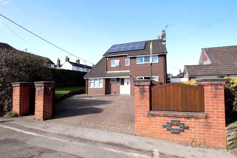 4 bed detached house for sale in Well Lane, Gillow Heath, Biddulph ST8