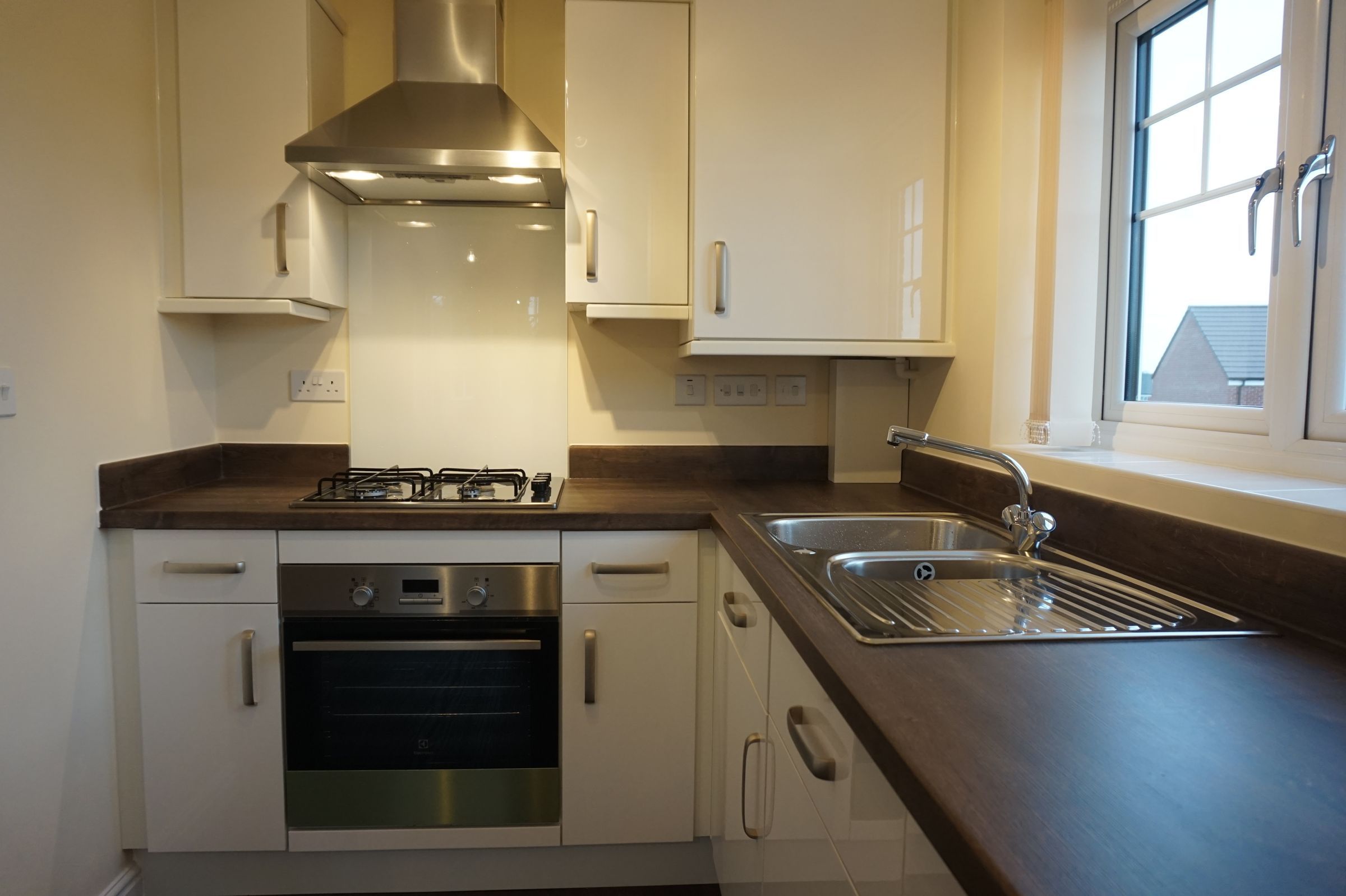 New home, 2 bed flat for sale in Martineau Drive, Harborne B32 Zoopla