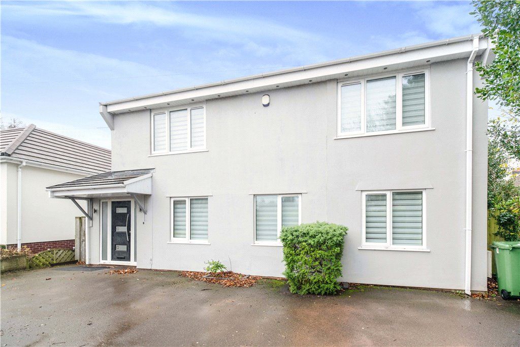 3 bed detached house to rent in Bronwydd Avenue, Cyncoed, Cardiff CF23