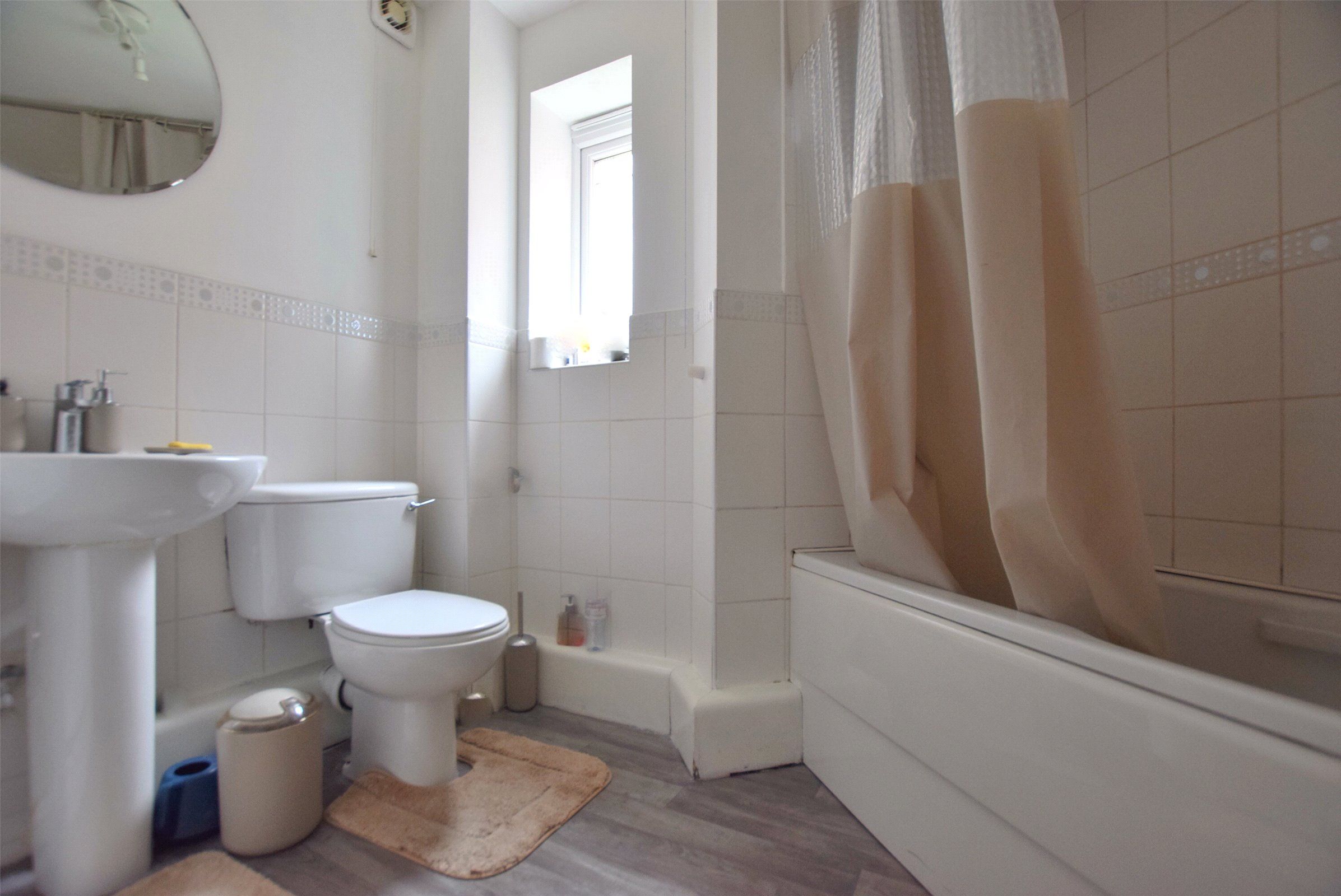 2 bed flat for sale in Foster Drive, St James Village, Gateshead NE8