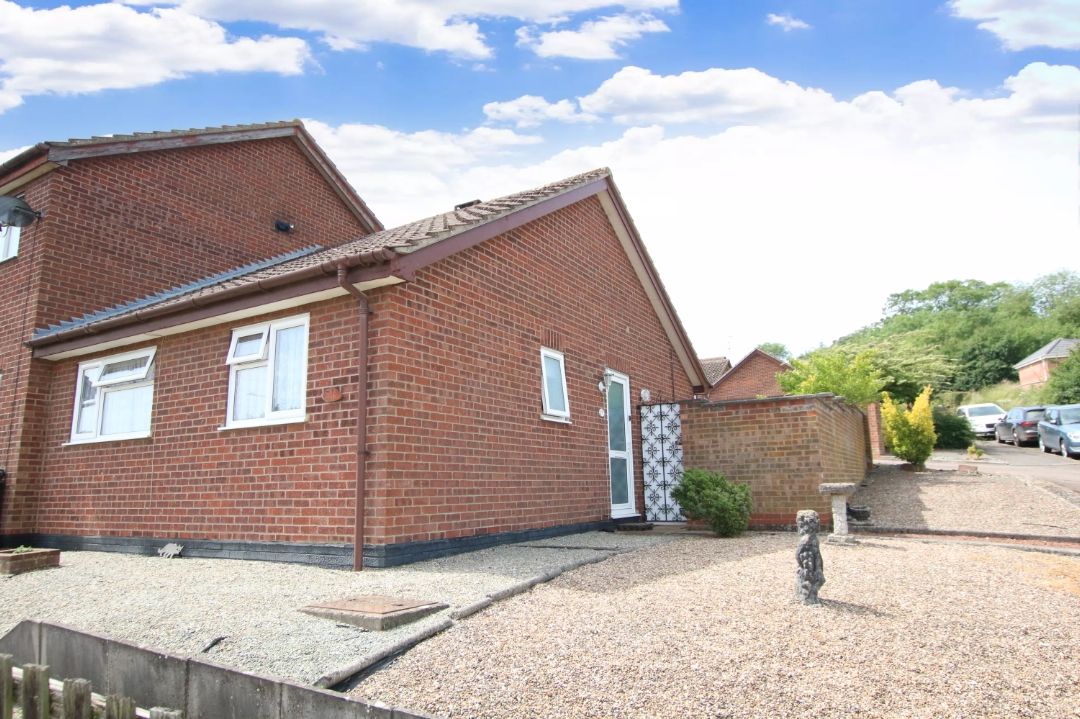 1 bed bungalow for sale in Stowmarket Road, Great Blakenham, Ipswich