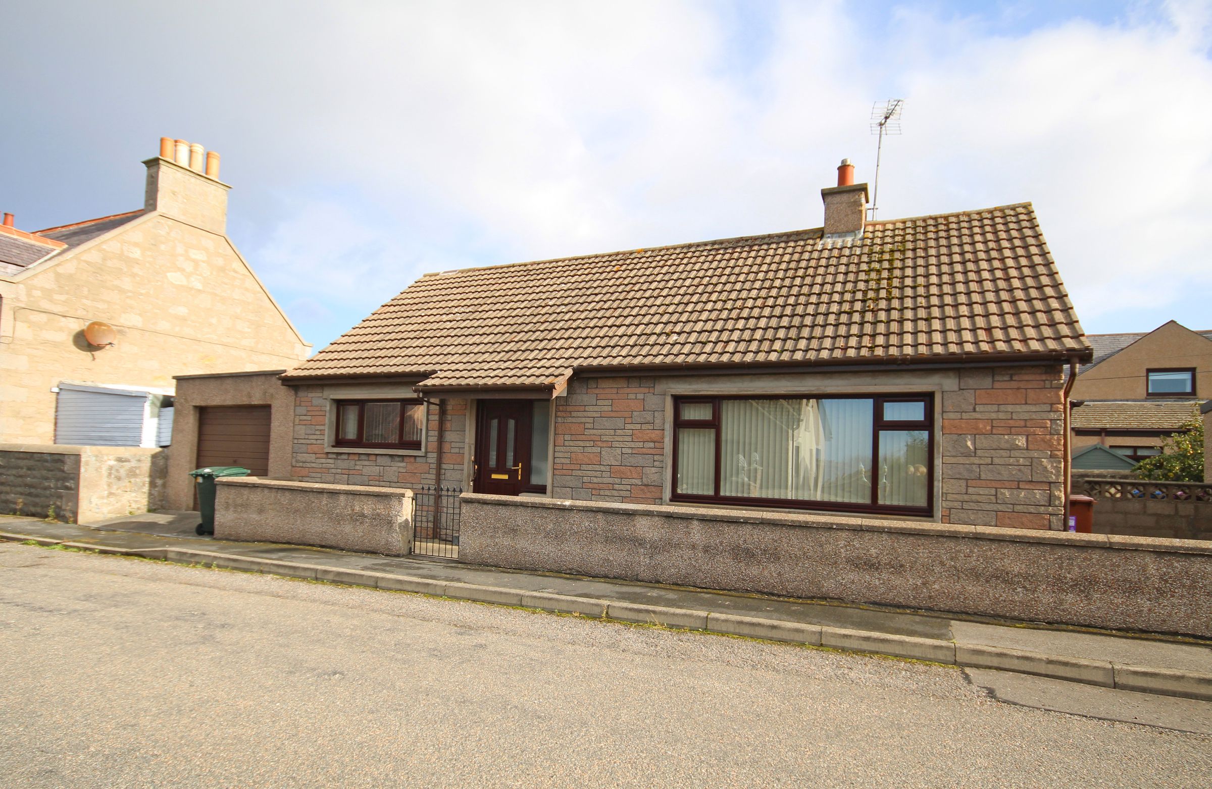 2 bed detached bungalow for sale in 7 Street, Portessie, Buckie AB56 Zoopla