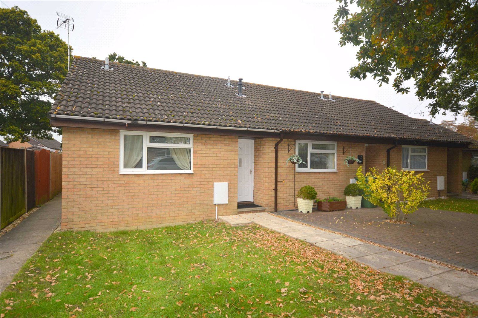 1 bed bungalow to rent in The Moat, Quedgeley, Gloucester GL2 Zoopla
