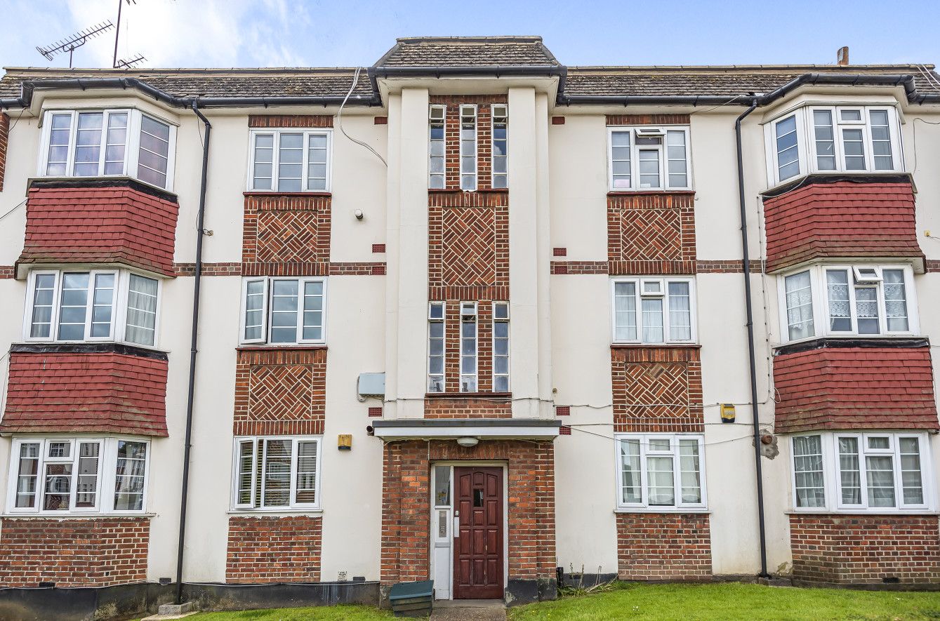 2 bed flat for sale in Amblecote Road, London SE12 Zoopla