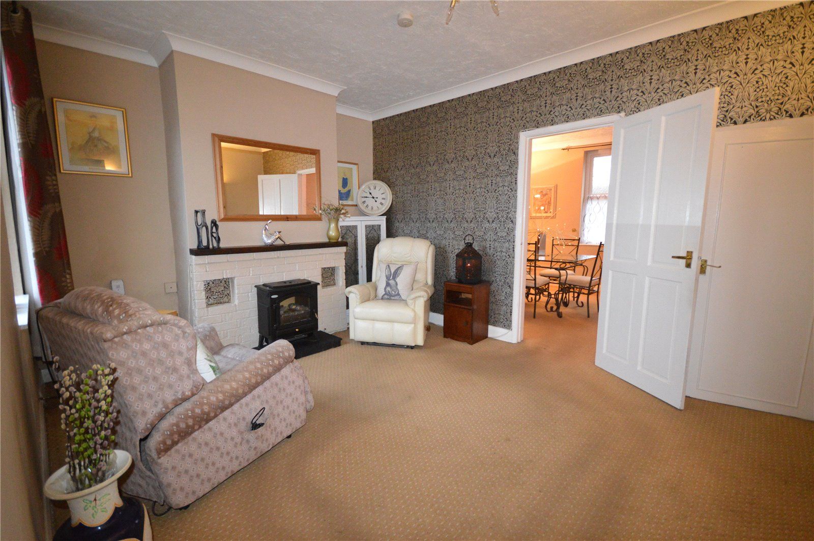 2 bed terraced house for sale in Linton Heath, Linton, Swadlincote