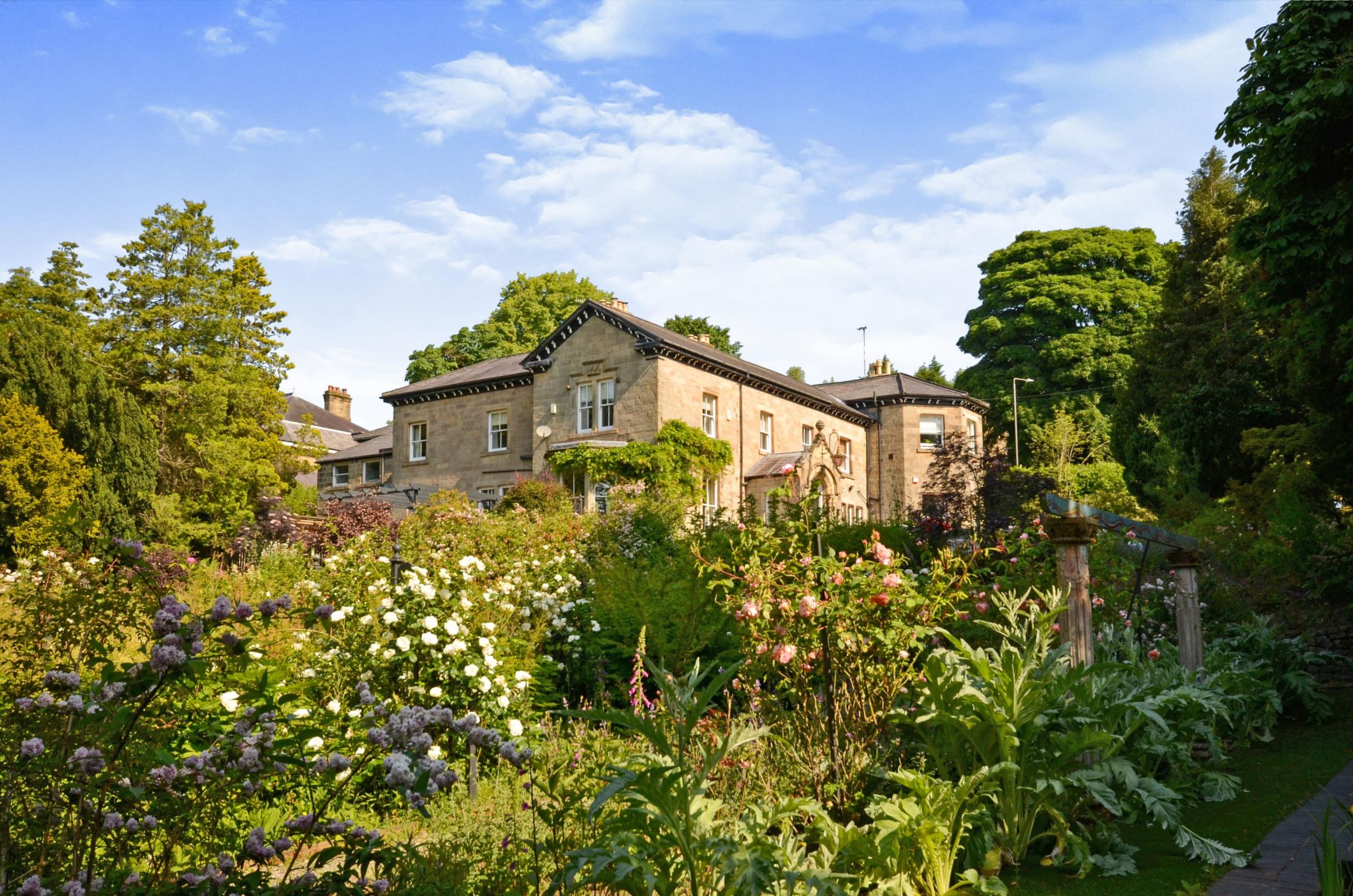 5 bed semidetached house for sale in Park Road, Buxton SK17 Zoopla