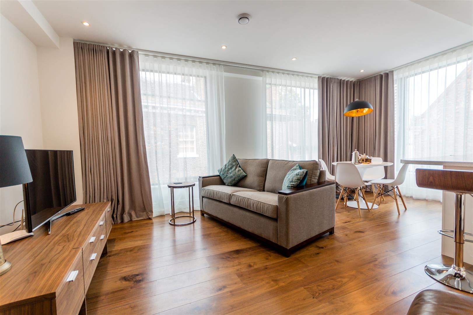 2 bed flat to rent in Castle Chambers, 5 Clifford Street, York YO1 Zoopla