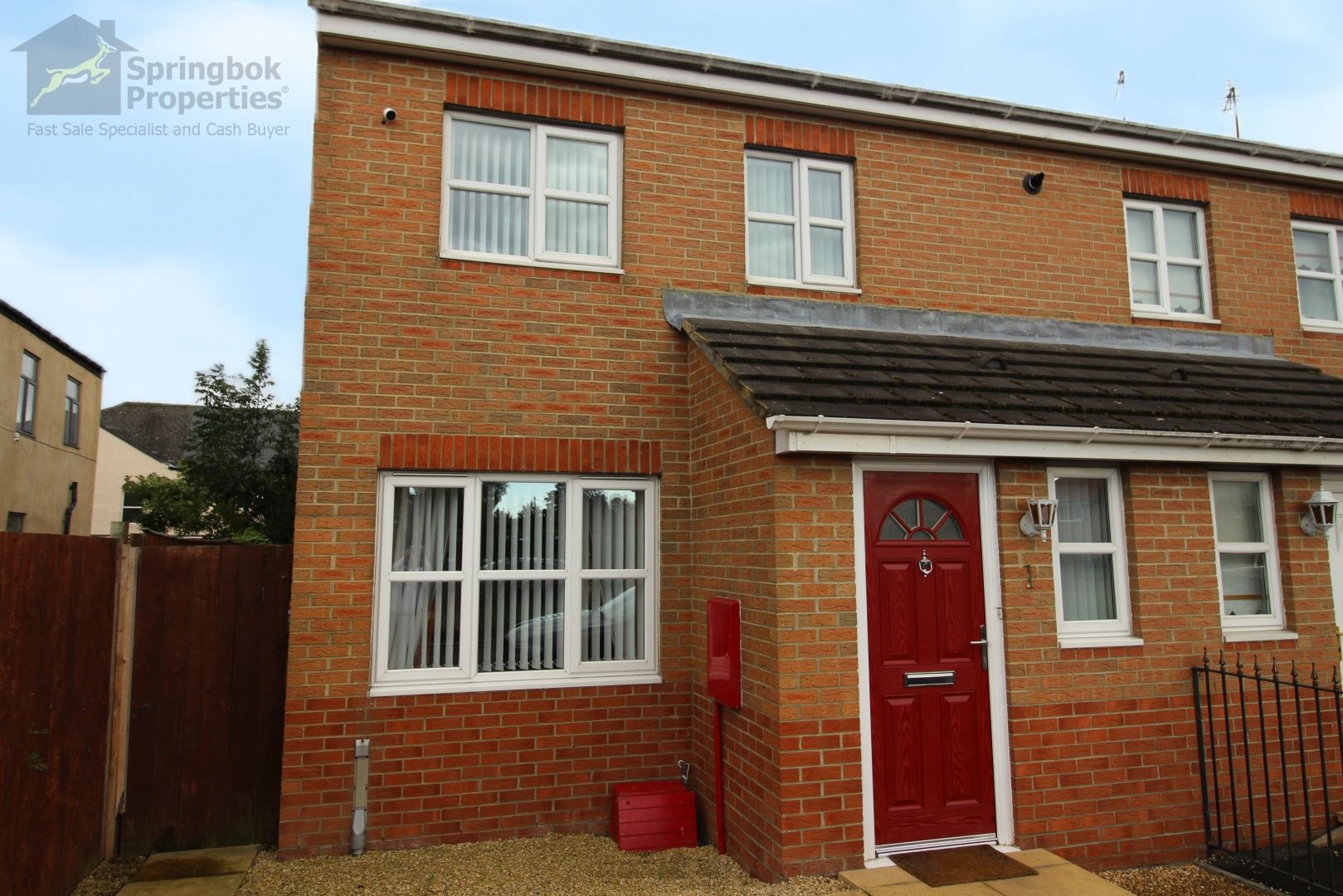 3 bed semidetached house for sale in Hadrian Court, Wingate, Durham