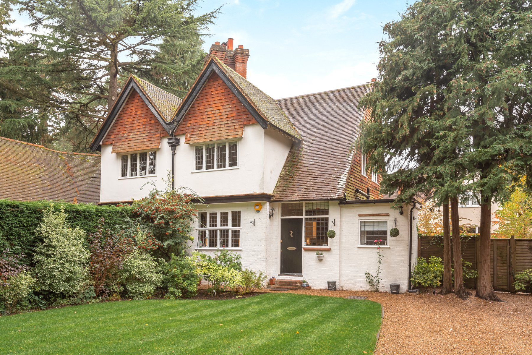 3 bed semidetached house for sale in Pyrford, Surrey GU22 Zoopla